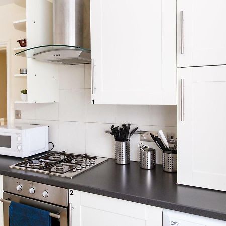 Mandeville Rooms Northolt  Zewnętrze zdjęcie