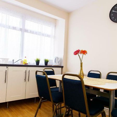 Mandeville Rooms Northolt  Zewnętrze zdjęcie