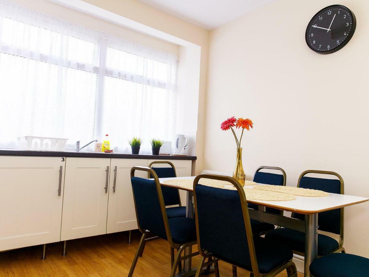 Mandeville Rooms Northolt  Zewnętrze zdjęcie
