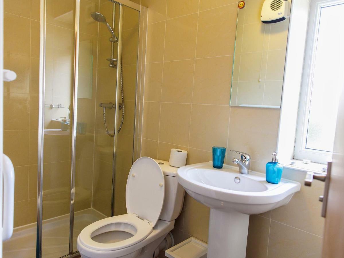 Mandeville Rooms Northolt  Pokój zdjęcie